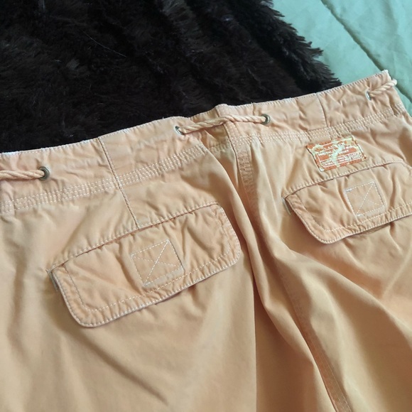 Ralph Lauren Peach Cuffed Cargo/Capri Pants Size 4 - Picture 11 of 11